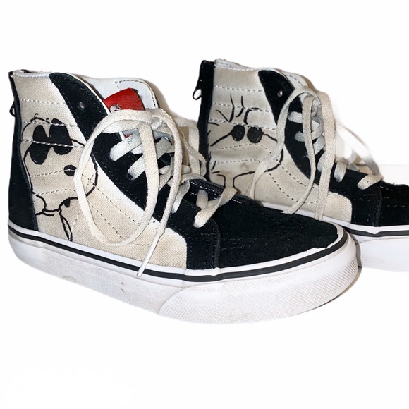 toddler snoopy vans